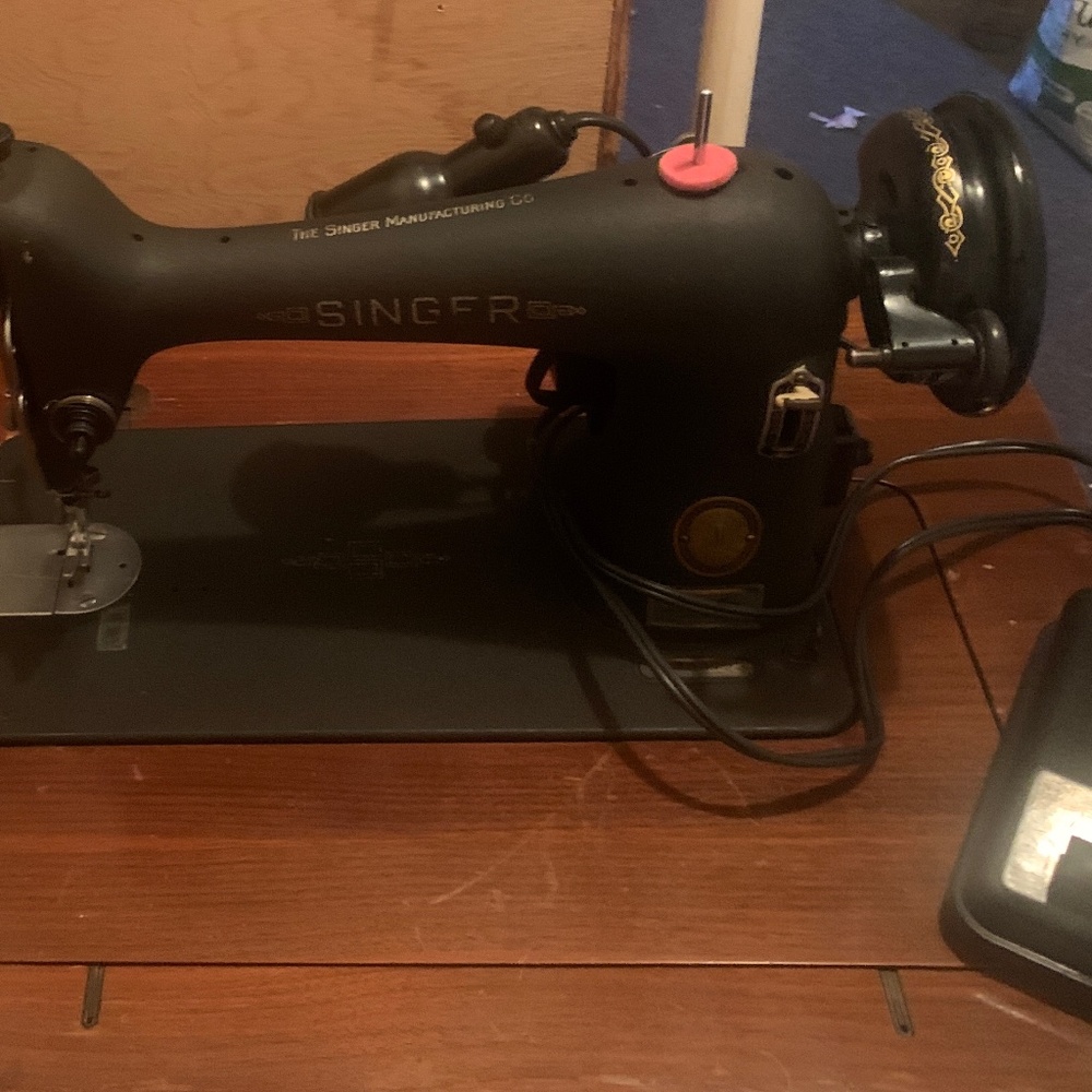 Singer Sewing Machine